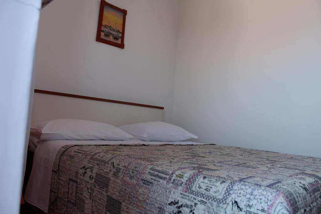 Apartment Muzic Малий Лошинь Номер фото